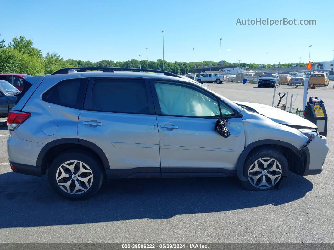 2019 Subaru Forester Premium Серый vin: JF2SKAEC1KH475349