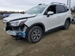 2019 Subaru Forester Premium White vin: JF2SKAEC2KH443154