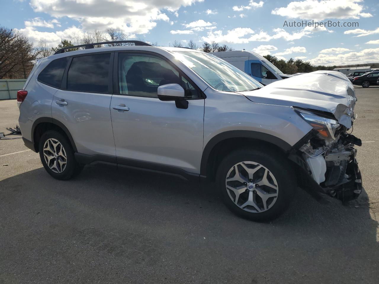 2019 Subaru Forester Premium Silver vin: JF2SKAEC4KH417137