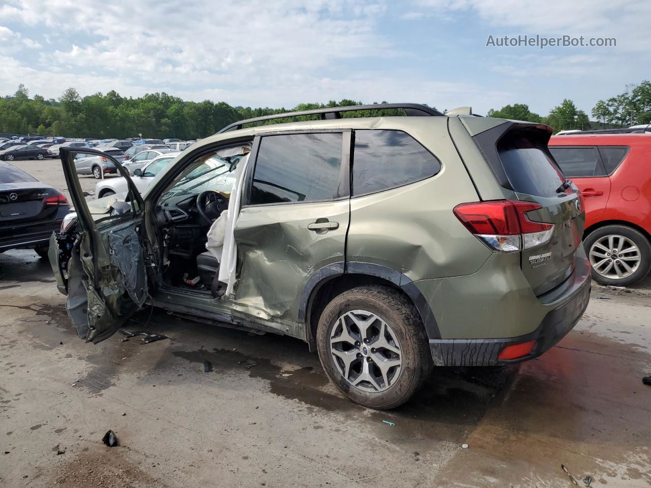 2019 Subaru Forester Premium Green vin: JF2SKAEC9KH526726