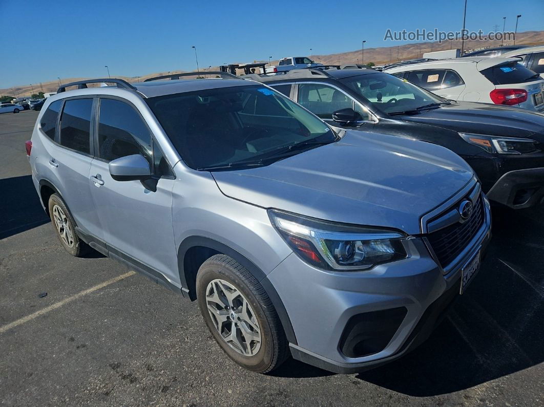 2019 Subaru Forester Premium vin: JF2SKAGC0KH566917