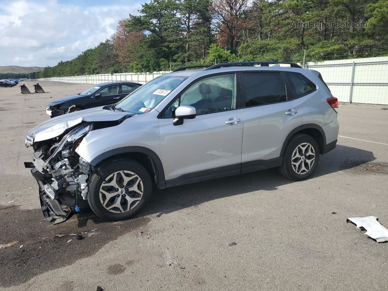 2019 Subaru Forester Premium Silver vin: JF2SKAGC1KH406299