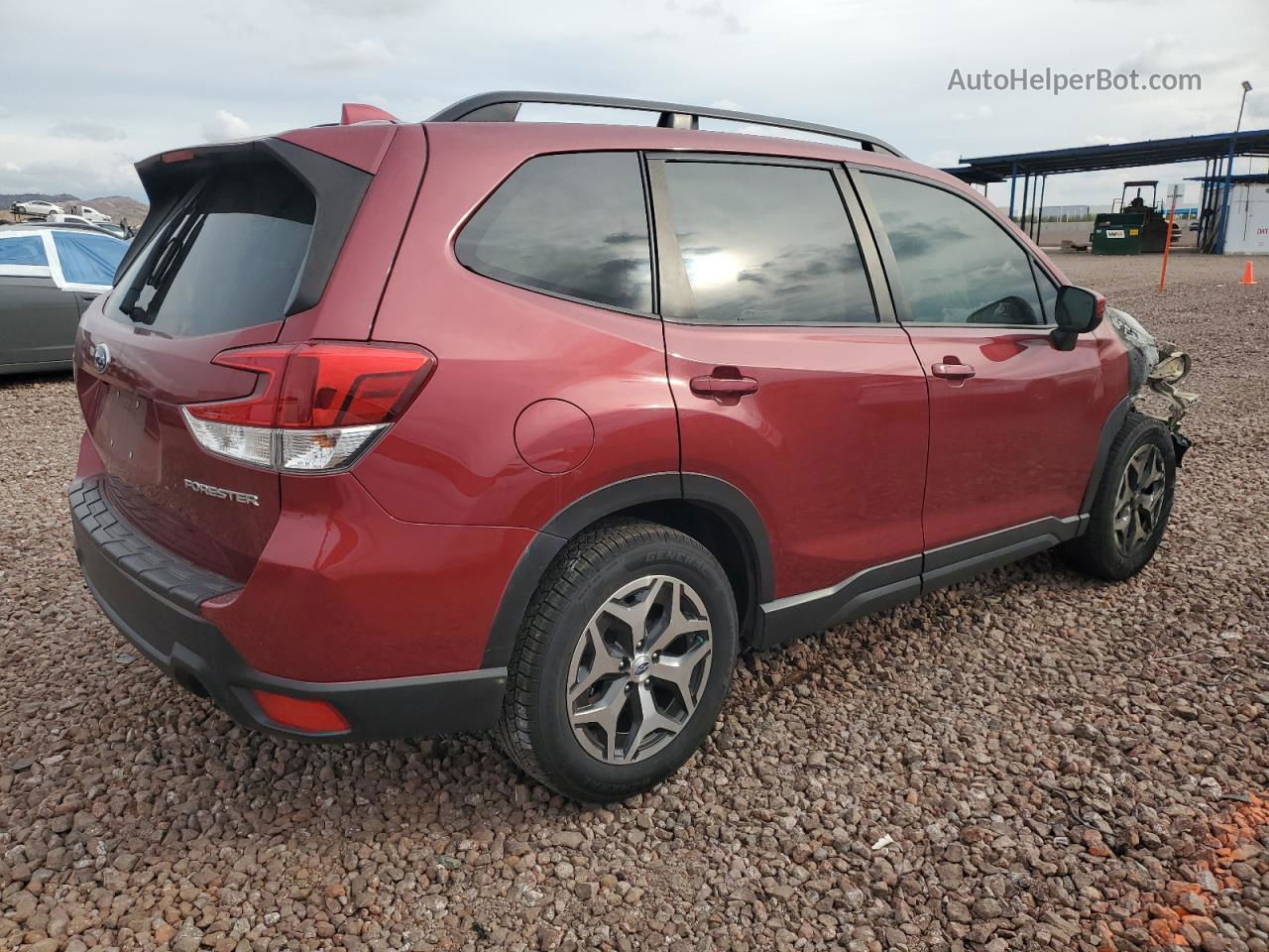 2019 Subaru Forester Premium Burgundy vin: JF2SKAGC2KH574713