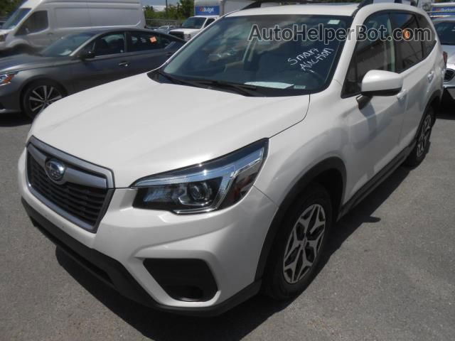 2020 Subaru Forester Premium White vin: JF2SKAGC2LH465458