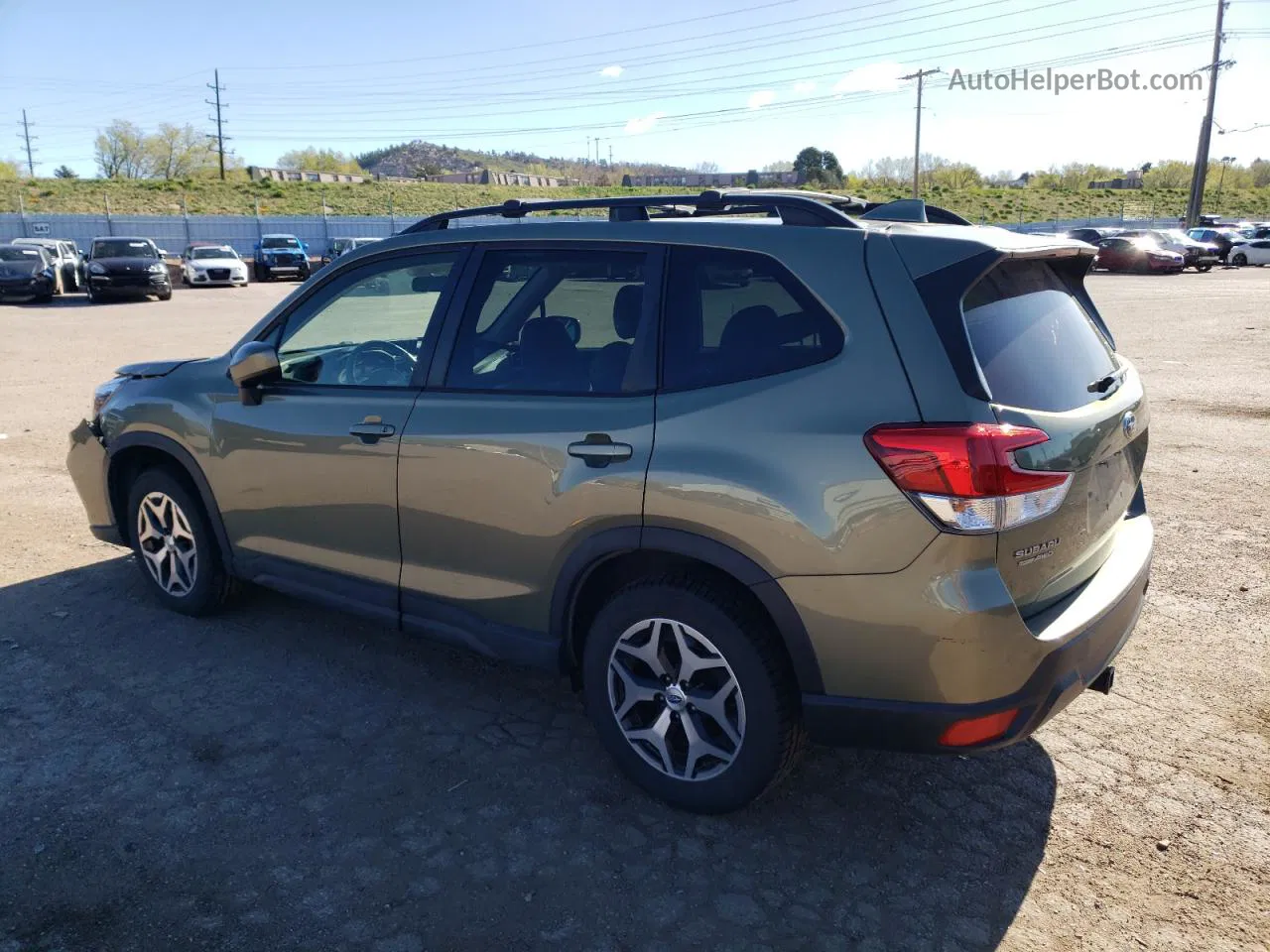 2020 Subaru Forester Premium Зеленый vin: JF2SKAGC2LH515713