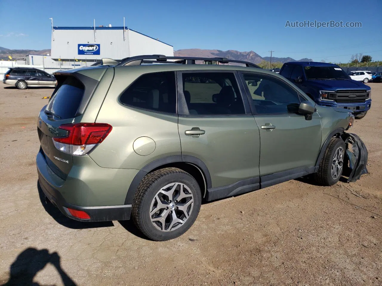 2020 Subaru Forester Premium Green vin: JF2SKAGC2LH515713