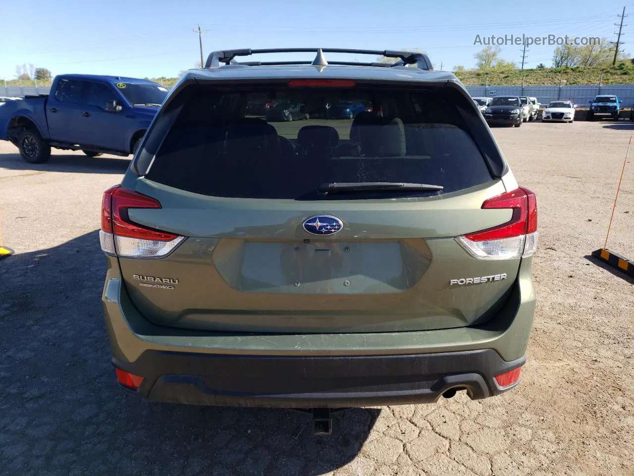 2020 Subaru Forester Premium Зеленый vin: JF2SKAGC2LH515713