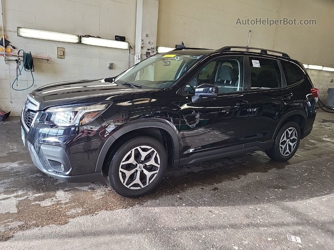 2019 Subaru Forester Premium vin: JF2SKAGC3KH544569