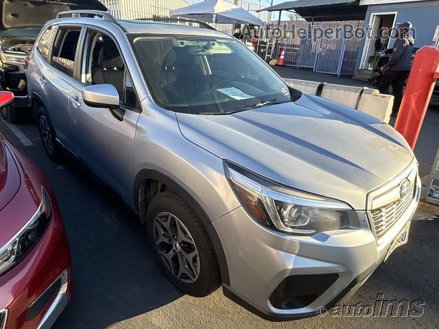 2019 Subaru Forester Premium vin: JF2SKAGC3KH566247