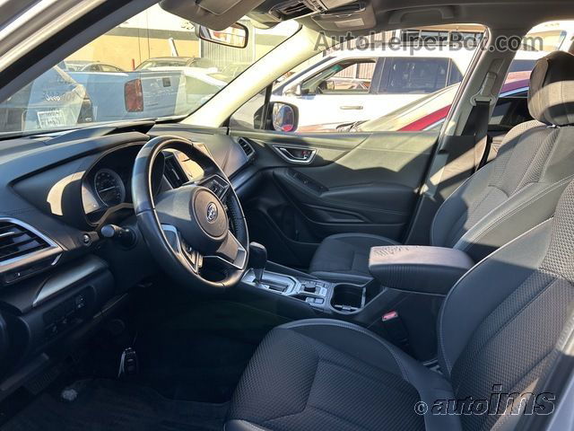 2019 Subaru Forester Premium vin: JF2SKAGC3KH566247