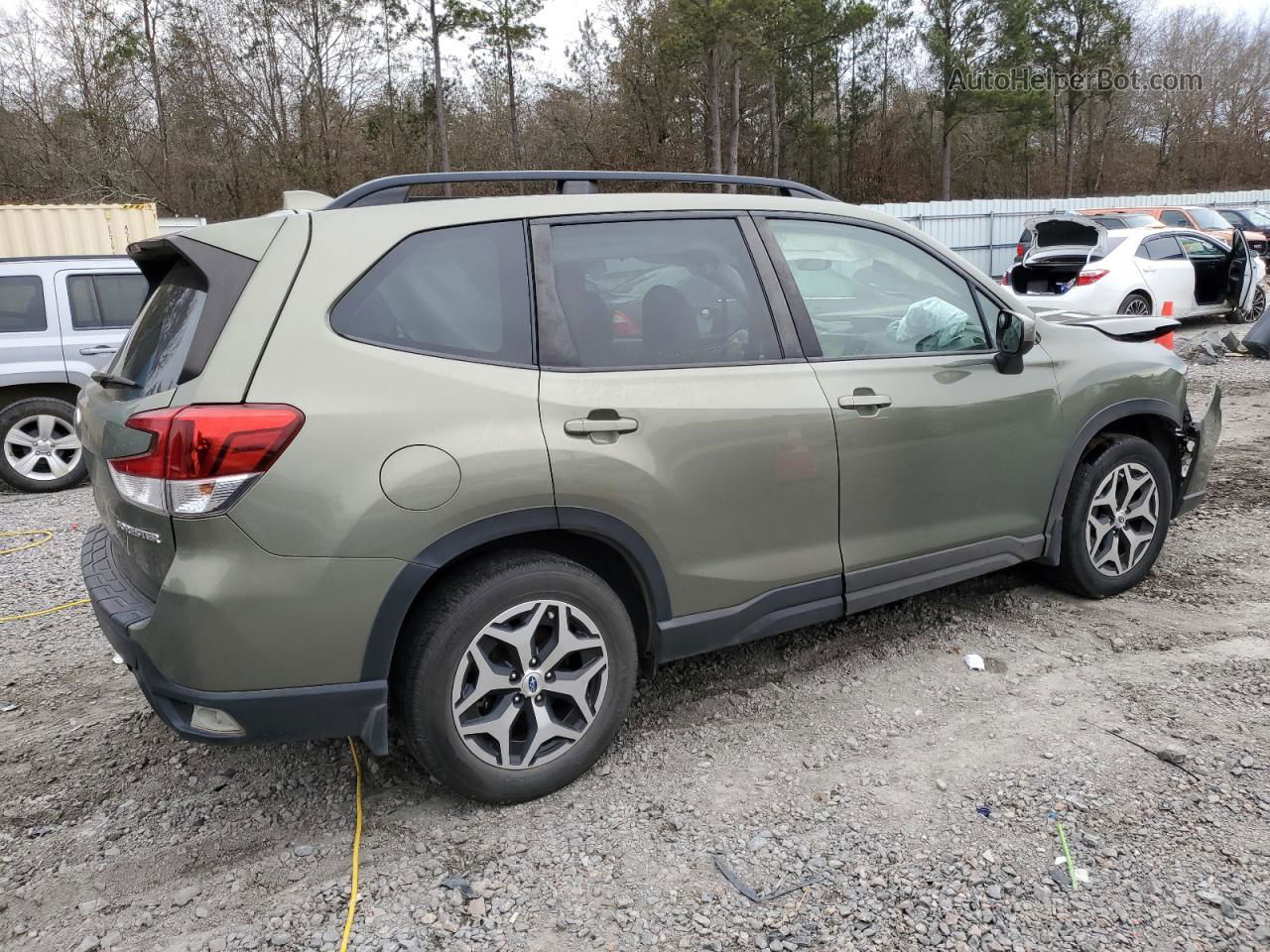 2020 Subaru Forester Premium Зеленый vin: JF2SKAGC3LH420898