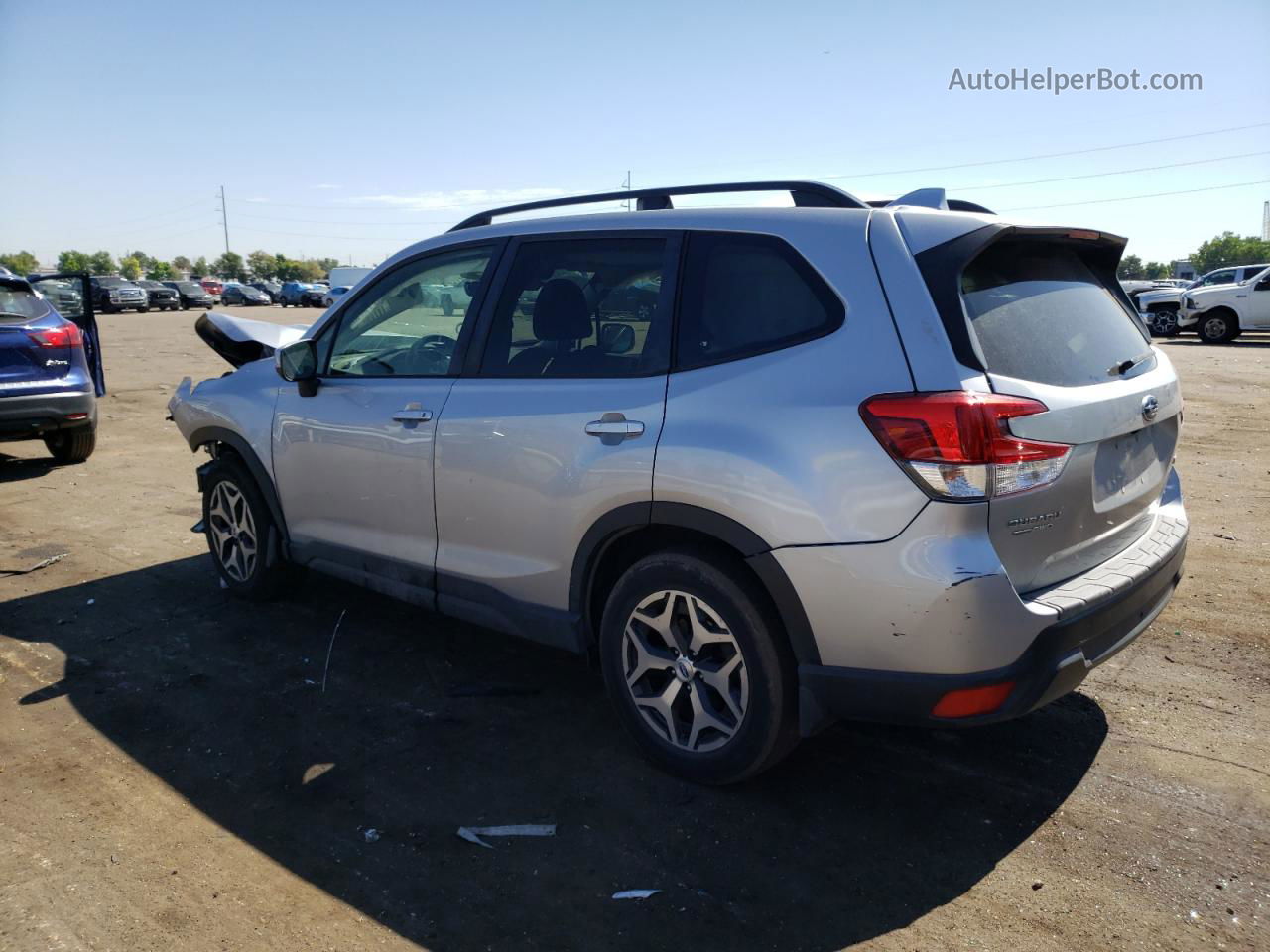 2019 Subaru Forester Premium Серебряный vin: JF2SKAGC4KH408824