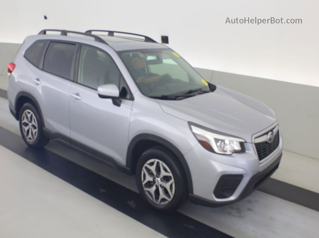 2019 Subaru Forester Premium Неизвестно vin: JF2SKAGC4KH565365