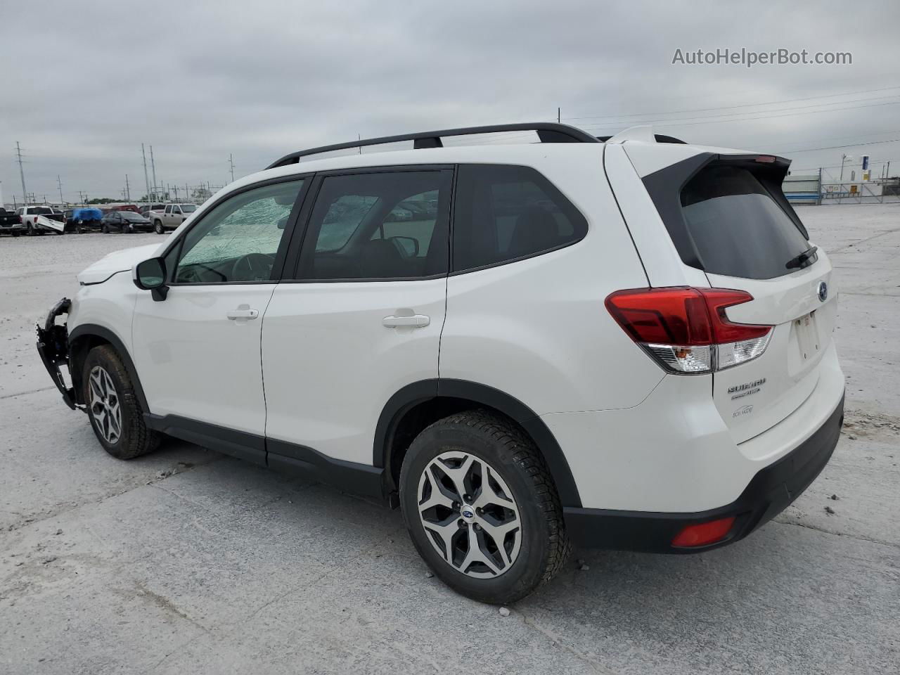 2020 Subaru Forester Premium Белый vin: JF2SKAGC4LH597590