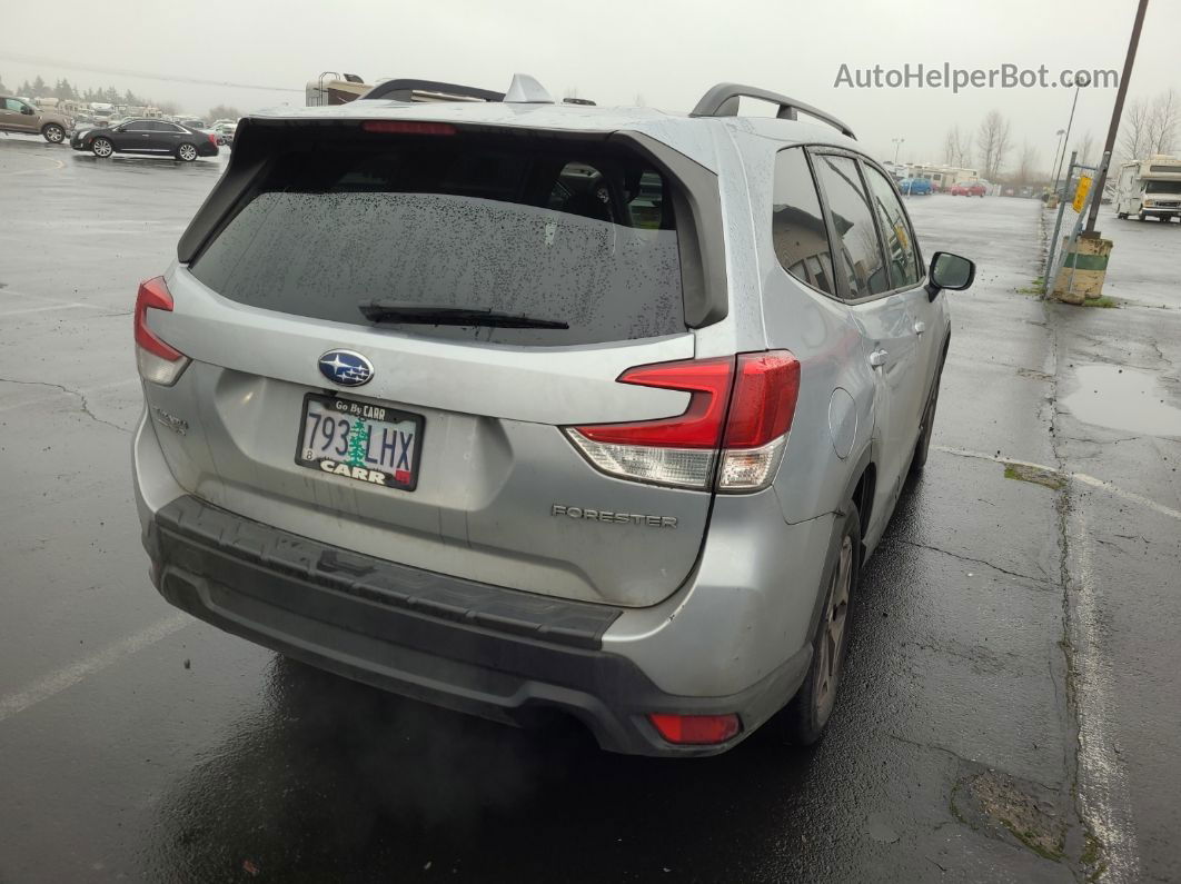 2019 Subaru Forester Premium vin: JF2SKAGC5KH568968