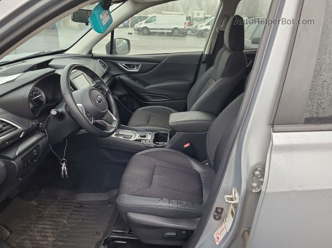 2019 Subaru Forester Premium vin: JF2SKAGC5KH568968