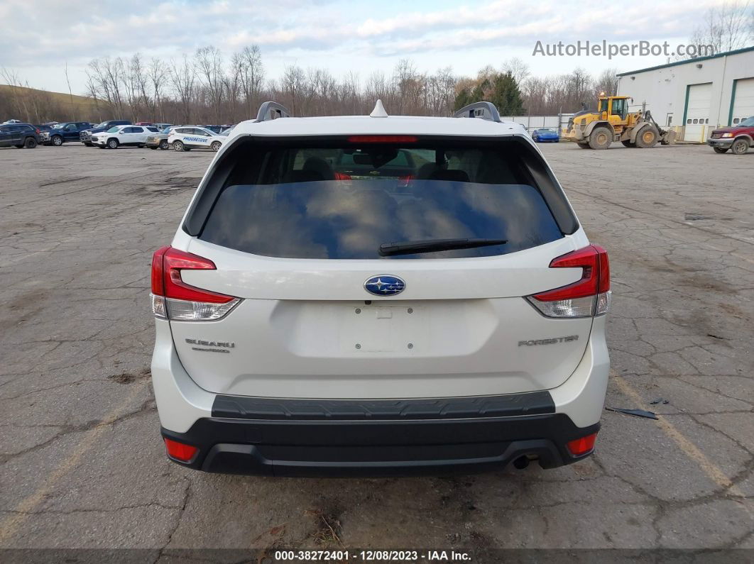 2019 Subaru Forester Premium White vin: JF2SKAGC5KH575435