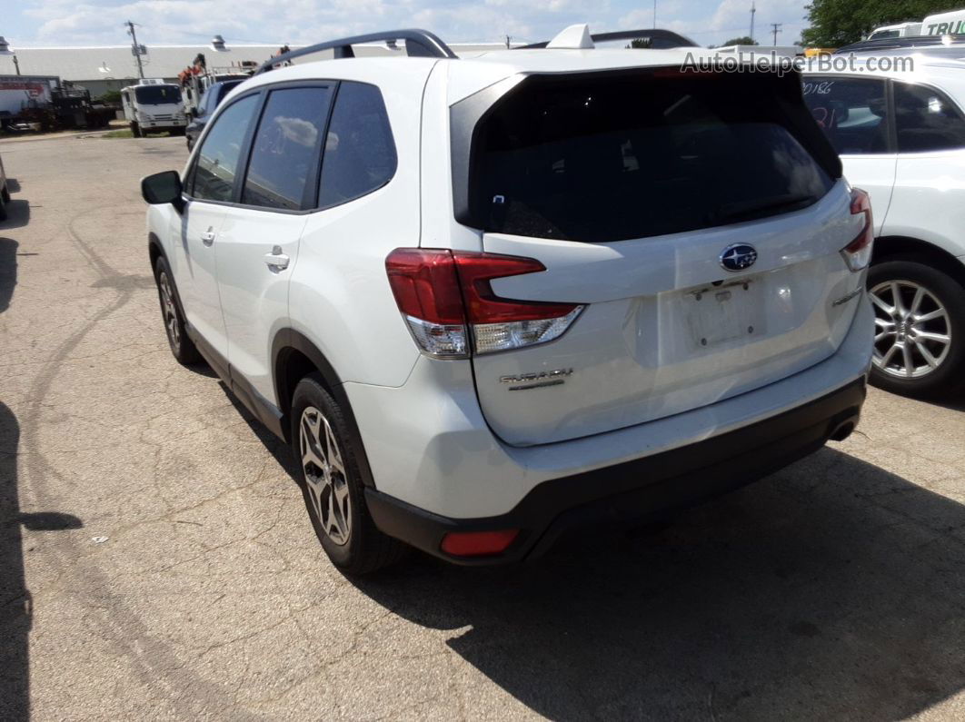 2019 Subaru Forester Premium vin: JF2SKAGC6KH503448