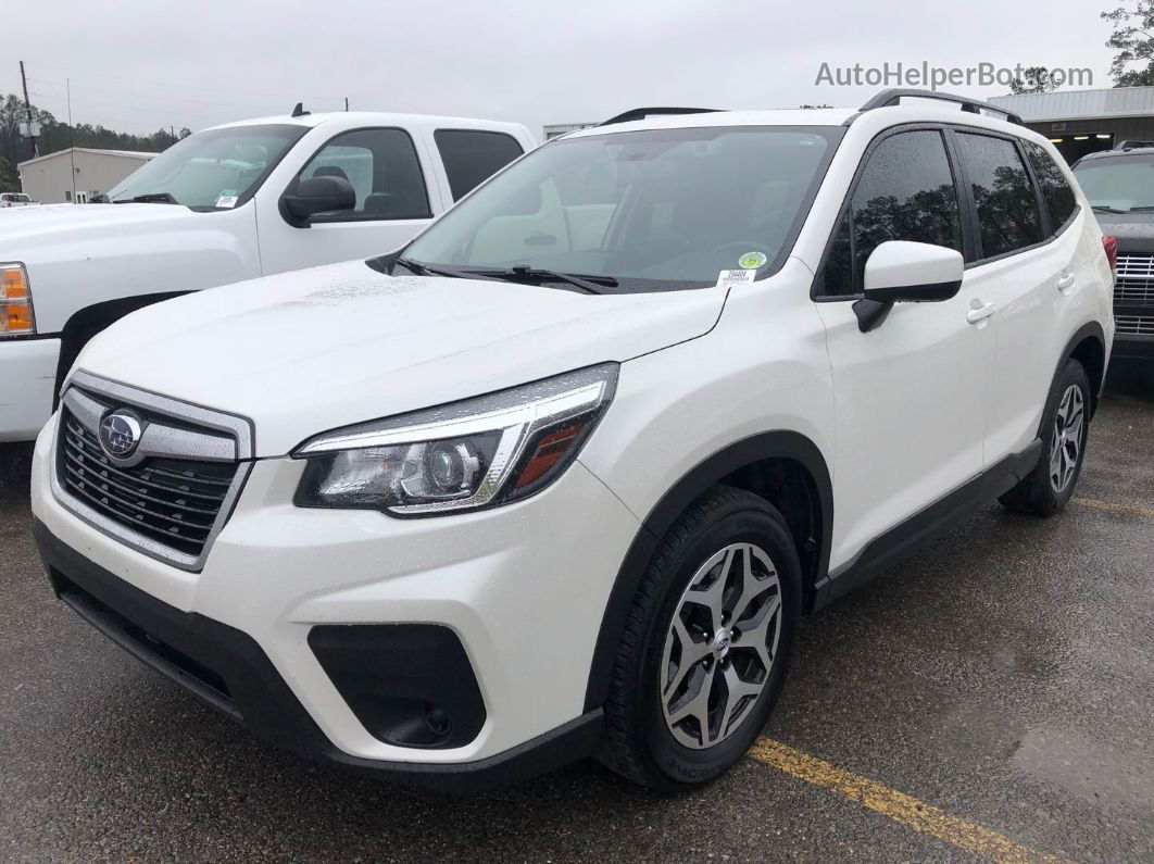 2019 Subaru Forester Premium vin: JF2SKAGC6KH533047