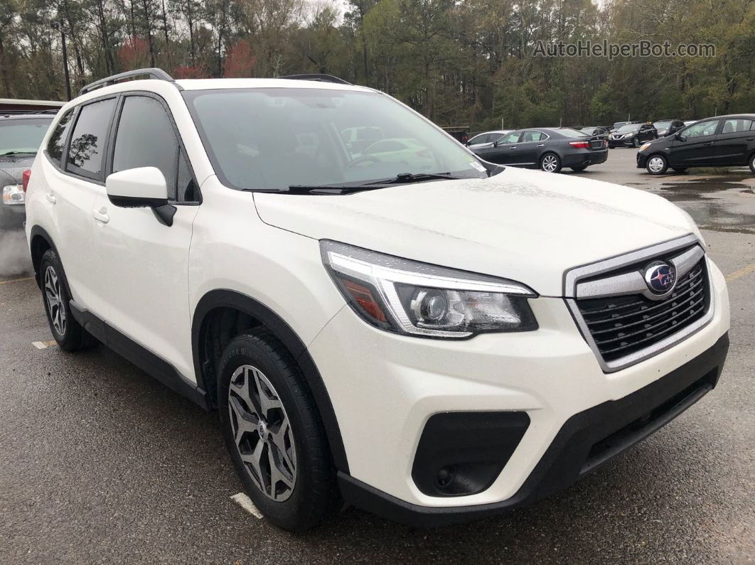 2019 Subaru Forester Premium vin: JF2SKAGC6KH533047