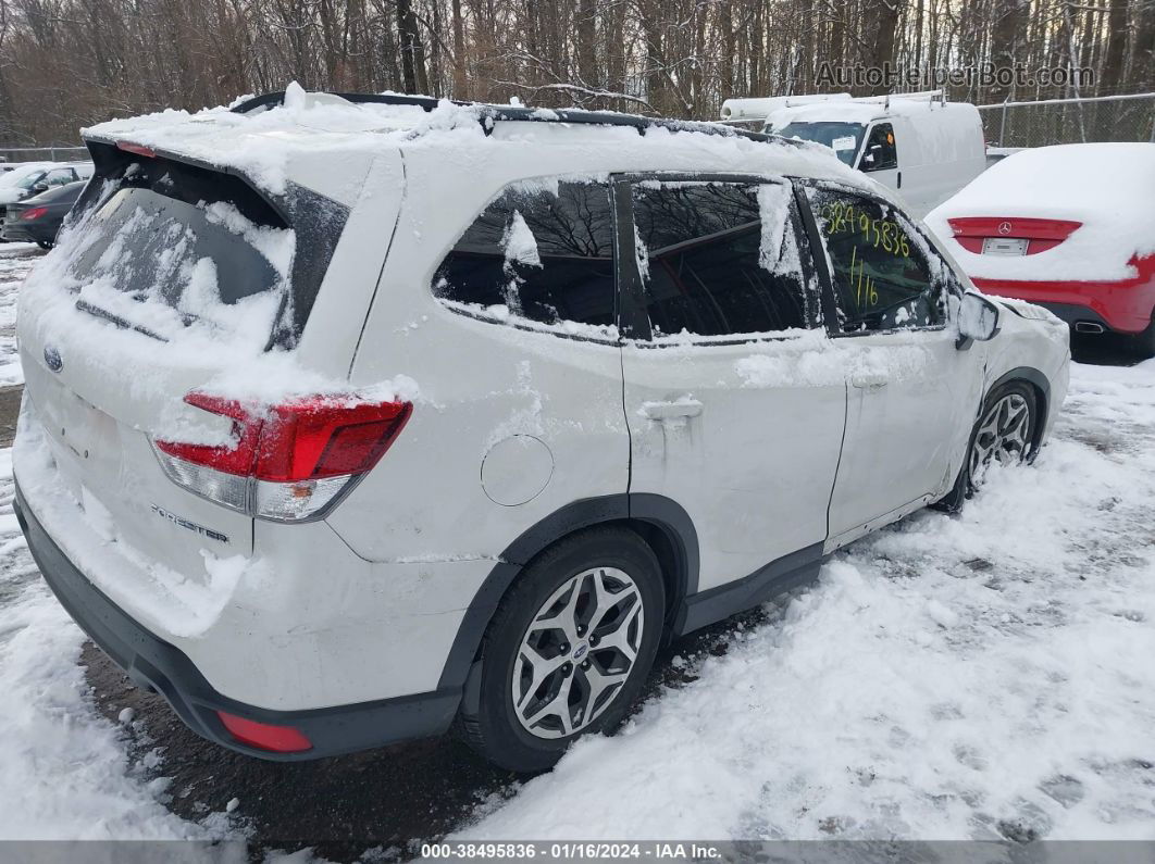 2020 Subaru Forester Premium White vin: JF2SKAGC6LH475104