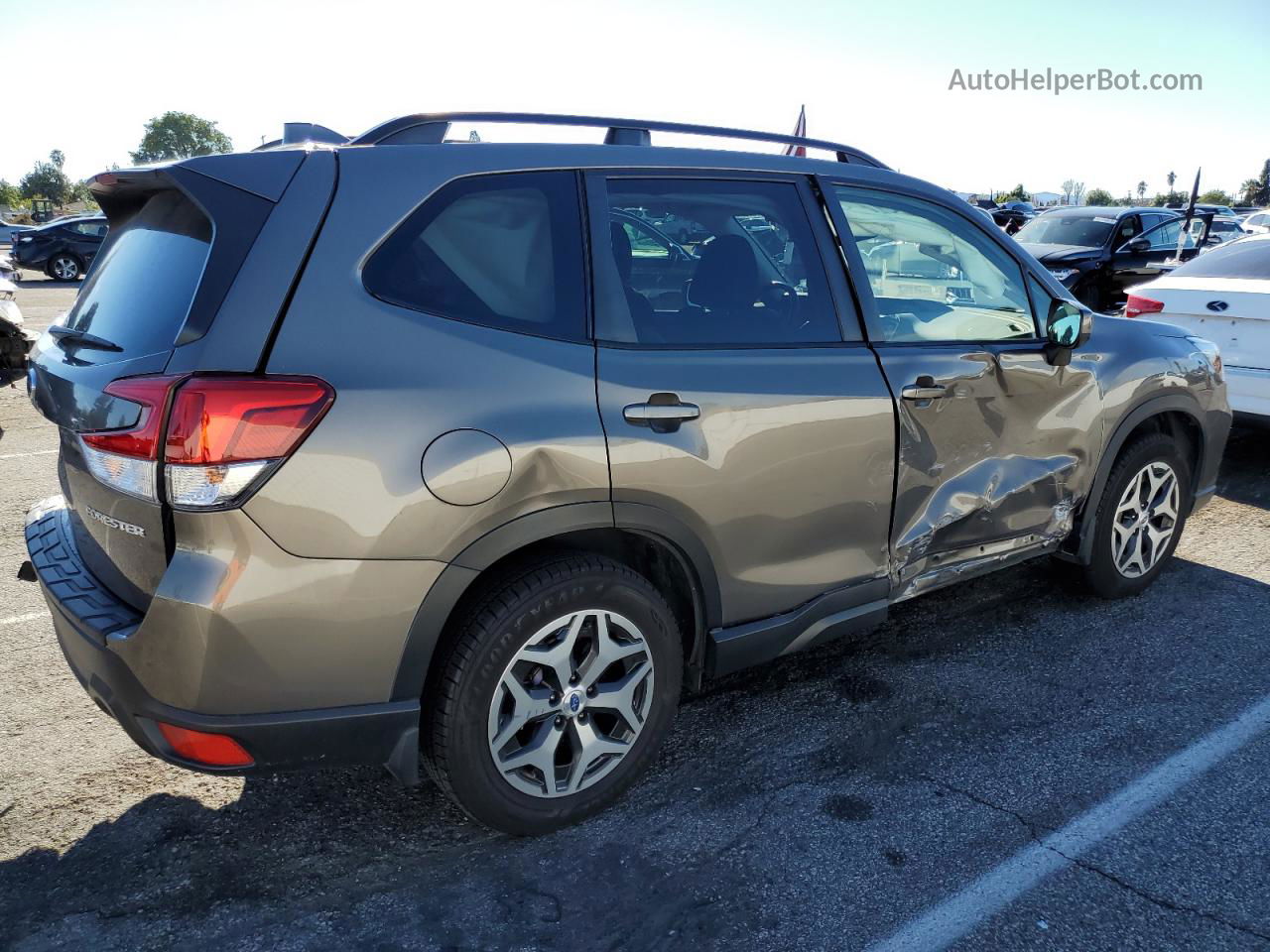 2019 Subaru Forester Premium Угольный vin: JF2SKAGC7KH519965