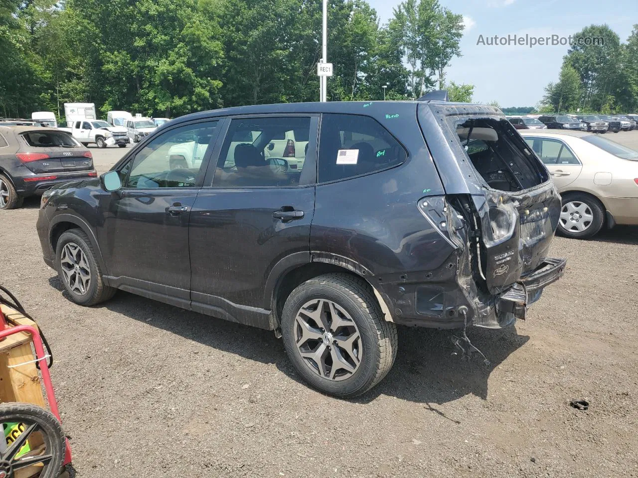 2019 Subaru Forester Premium Gray vin: JF2SKAGC9KH507591