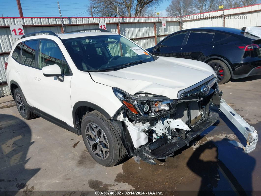 2020 Subaru Forester Premium White vin: JF2SKAGC9LH494942