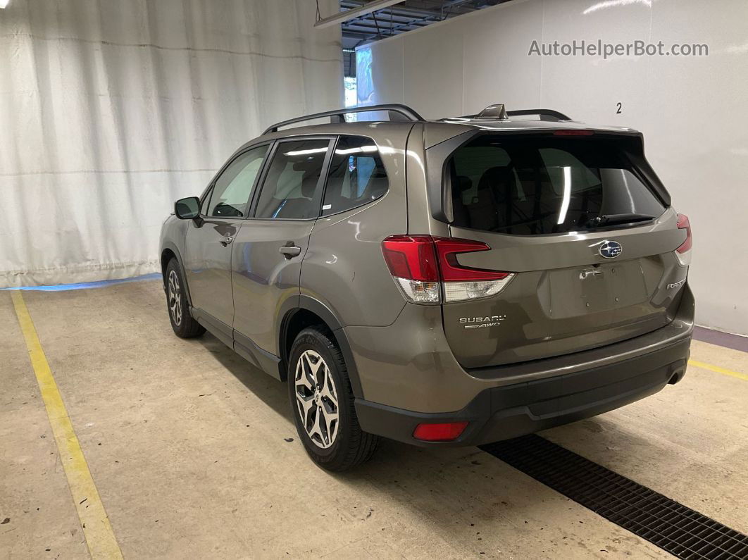 2019 Subaru Forester Premium vin: JF2SKAGCXKH511052