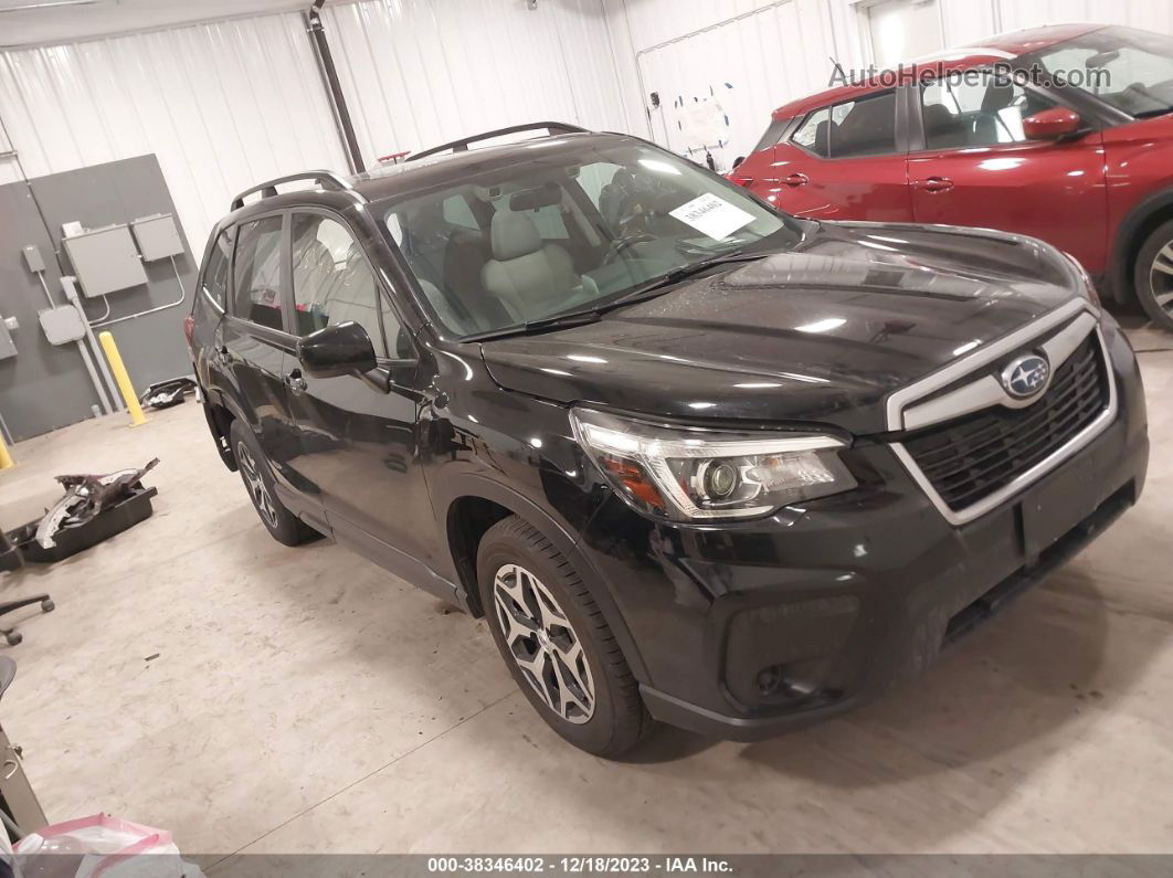 2020 Subaru Forester Premium Черный vin: JF2SKAJC0LH467542