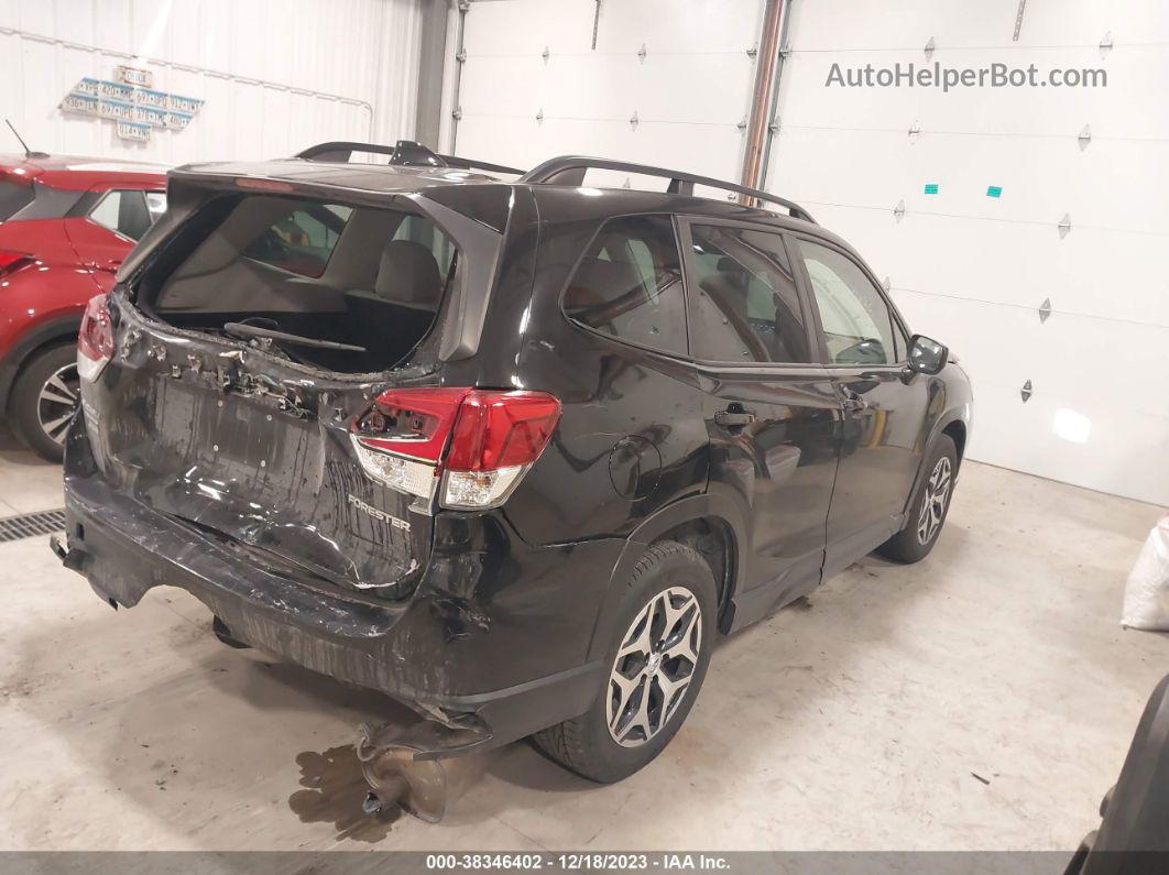 2020 Subaru Forester Premium Черный vin: JF2SKAJC0LH467542