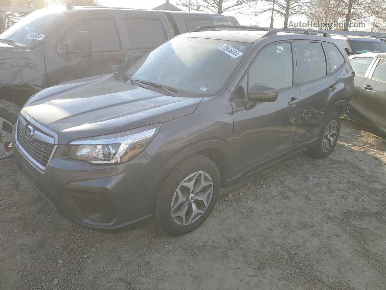 2020 Subaru Forester Premium Gray vin: JF2SKAJC0LH545155