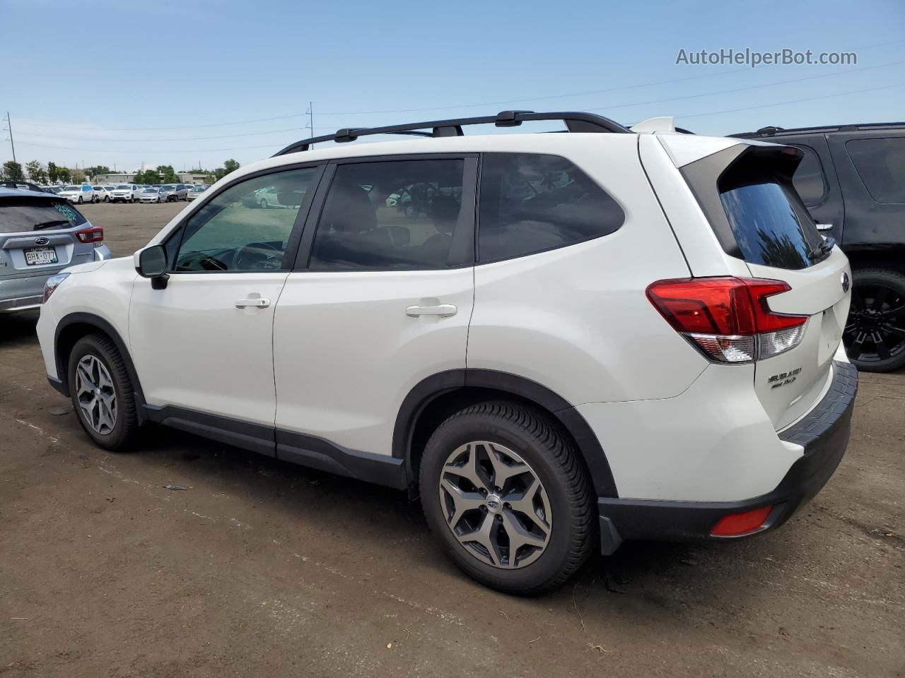 2020 Subaru Forester Premium White vin: JF2SKAJC1LH494863