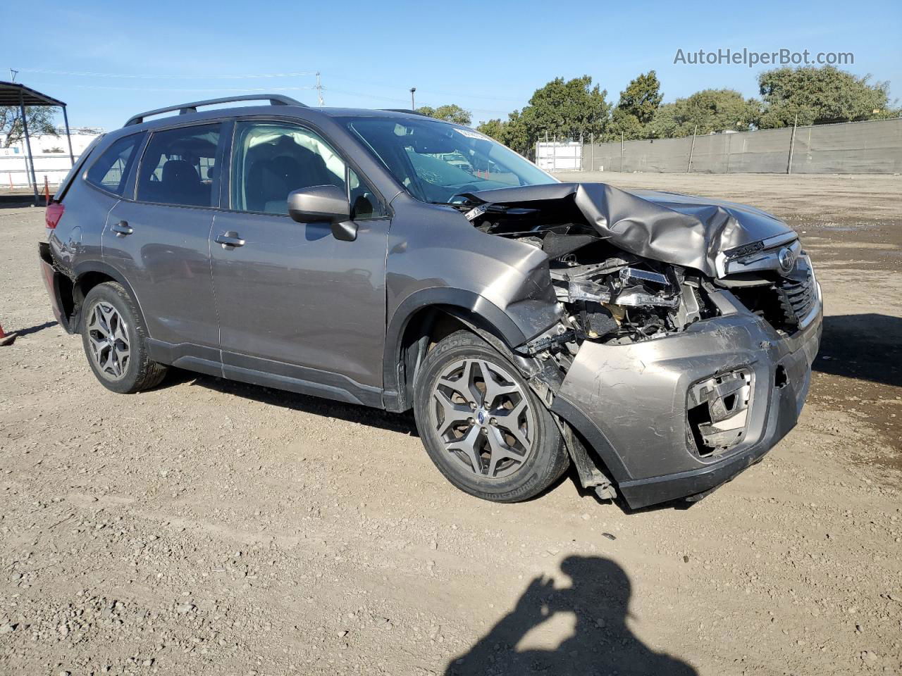 2020 Subaru Forester Premium Gray vin: JF2SKAJC3LH419081