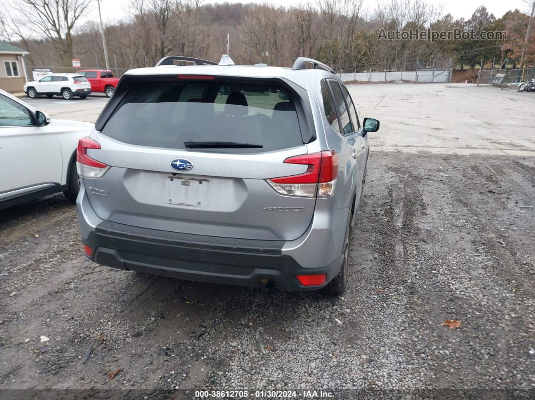 2020 Subaru Forester Premium Silver vin: JF2SKAJC3LH439296