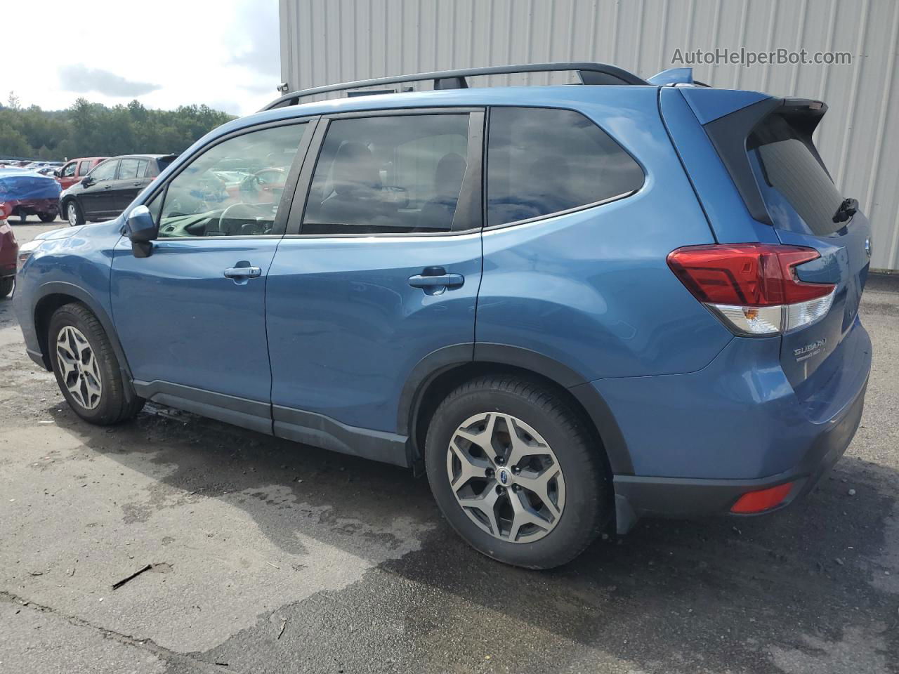 2020 Subaru Forester Premium Синий vin: JF2SKAJC5LH592567