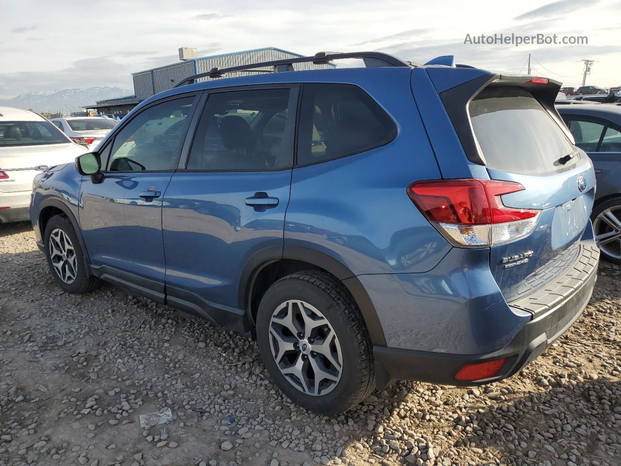 2020 Subaru Forester Premium Синий vin: JF2SKAJC7LH409430