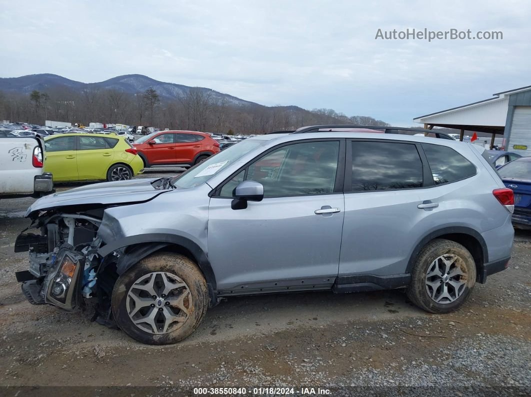 2020 Subaru Forester Premium Silver vin: JF2SKAJC9LH593009