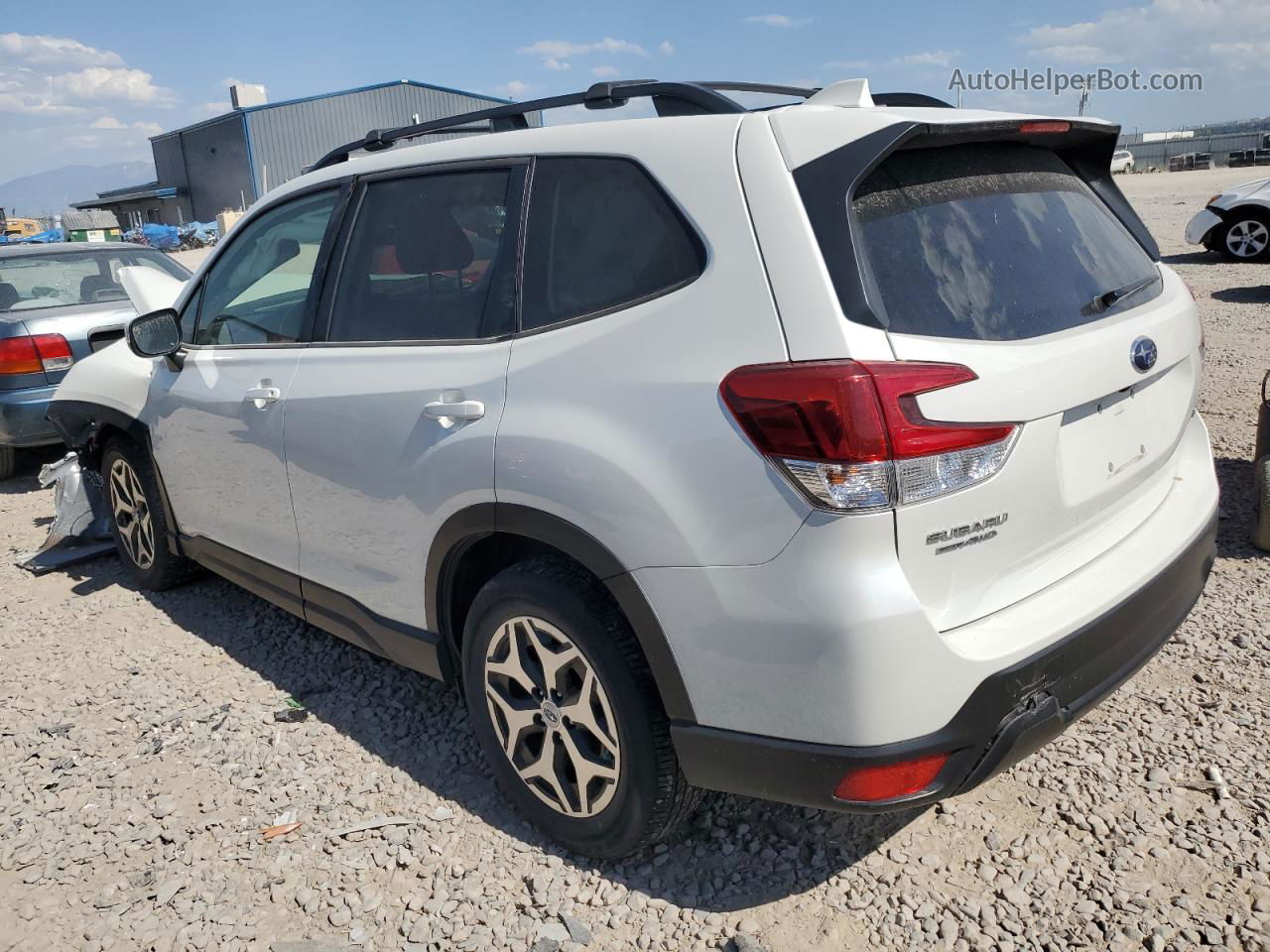 2020 Subaru Forester Premium White vin: JF2SKAJCXLH536298