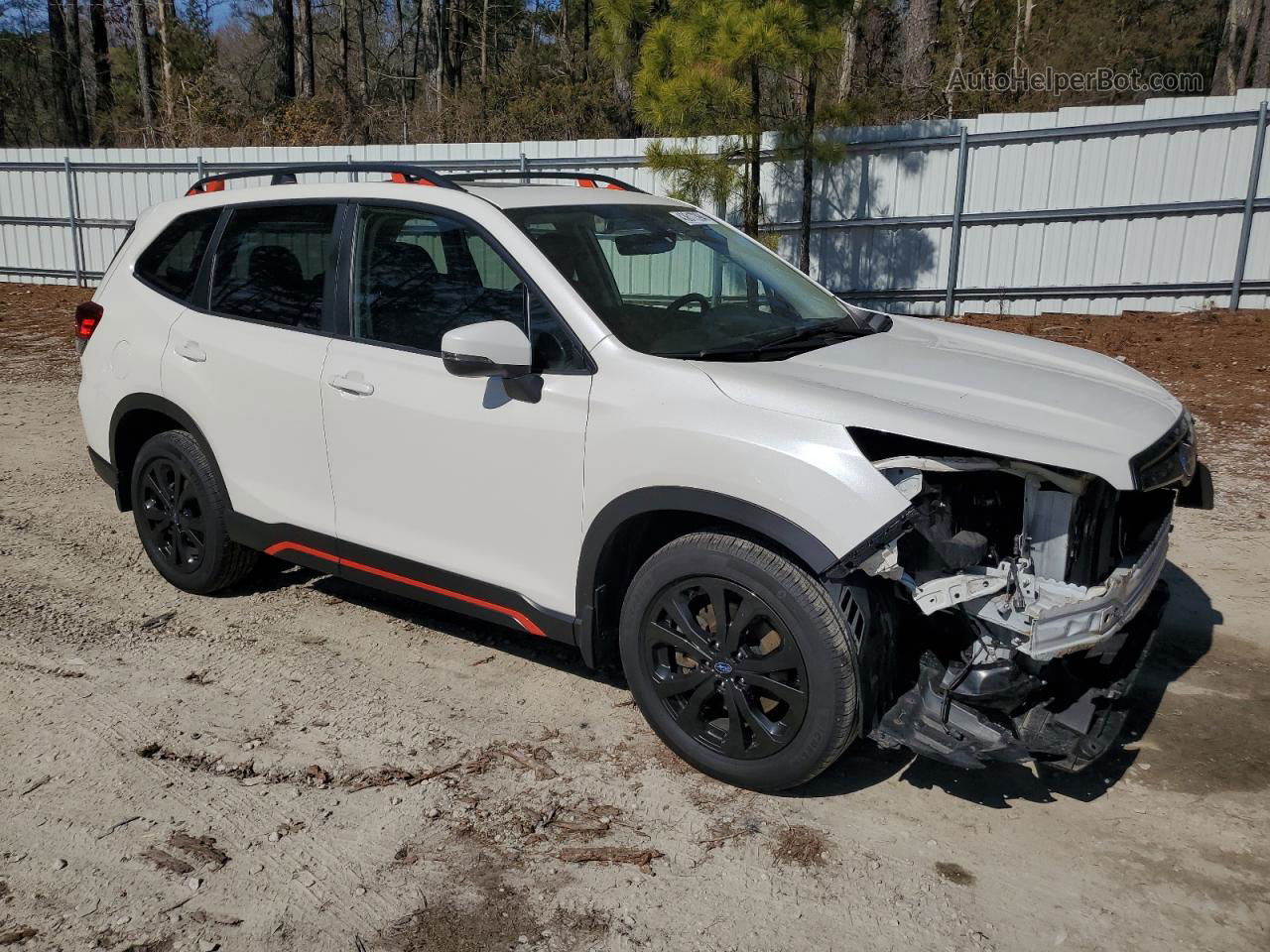 2019 Subaru Forester Sport White vin: JF2SKAKC2KH456832