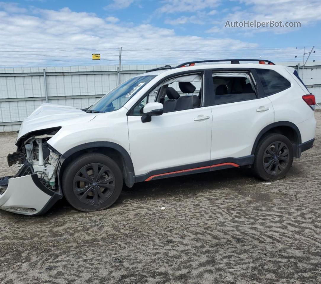 2019 Subaru Forester Sport Белый vin: JF2SKAKC6KH578125