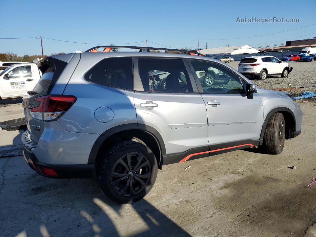 2020 Subaru Forester Sport Silver vin: JF2SKAMC5LH449386