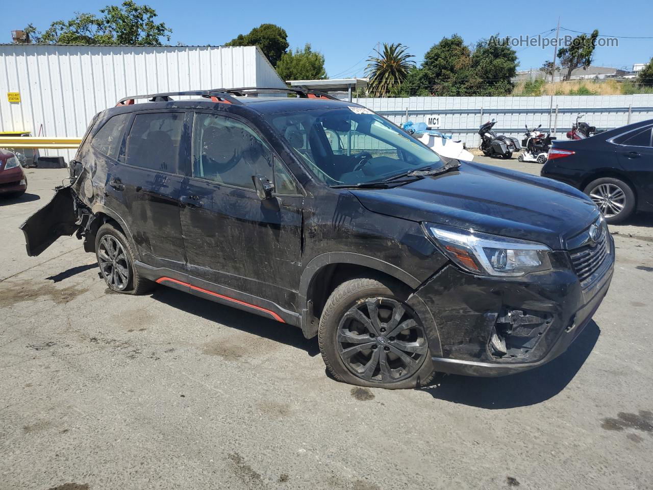 2019 Subaru Forester Sport Black vin: JF2SKAPC0KH495895