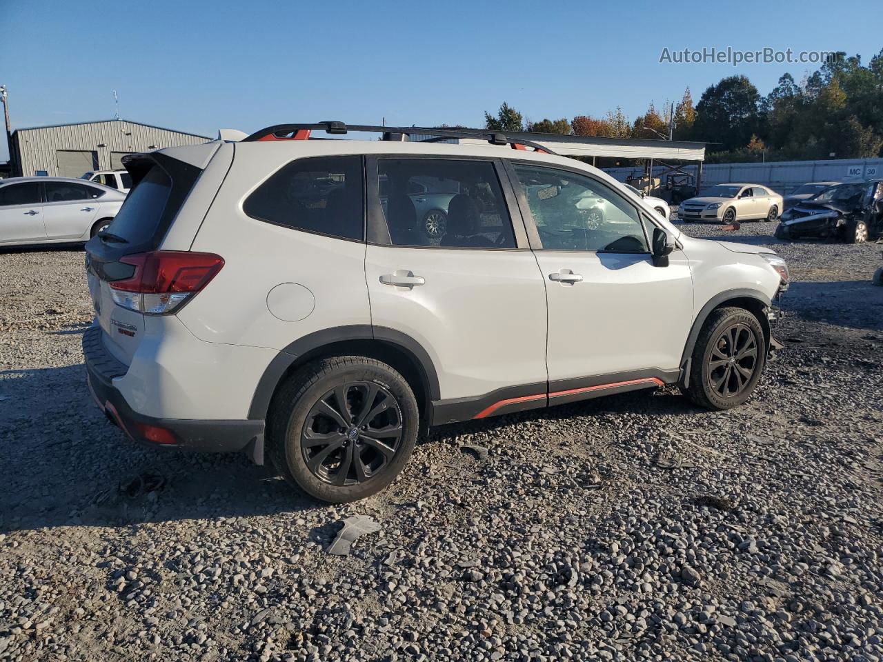 2019 Subaru Forester Sport White vin: JF2SKAPC0KH546392