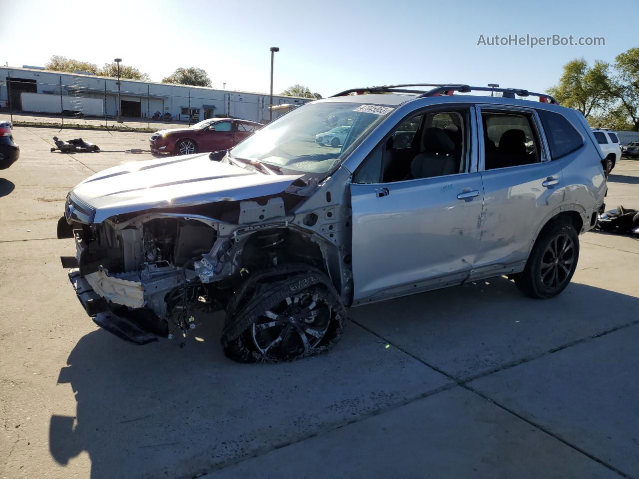 2019 Subaru Forester Sport Silver vin: JF2SKAPC8KH491030