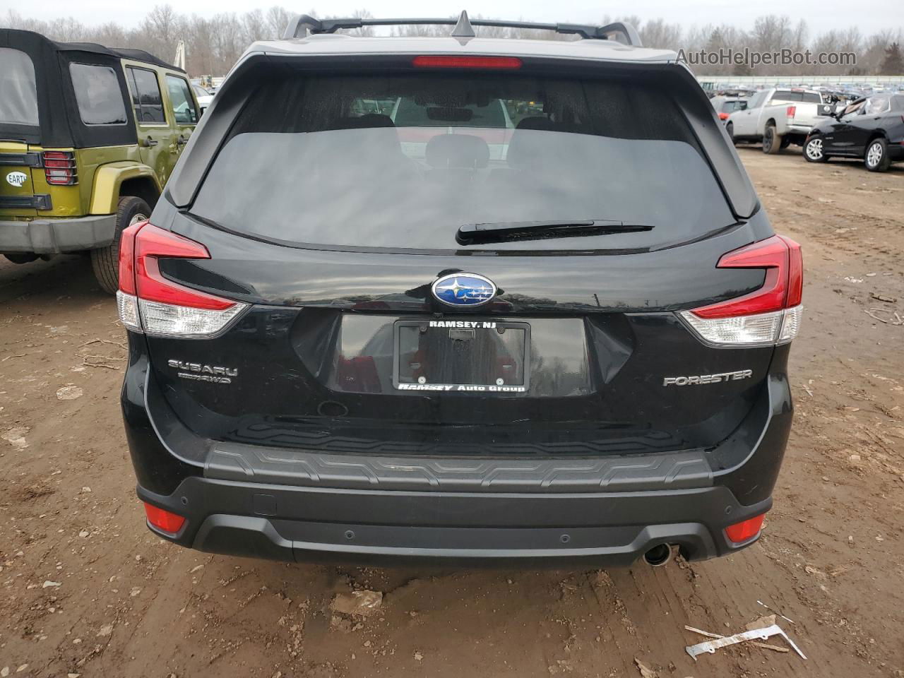 2020 Subaru Forester Limited Черный vin: JF2SKAUC1LH610445