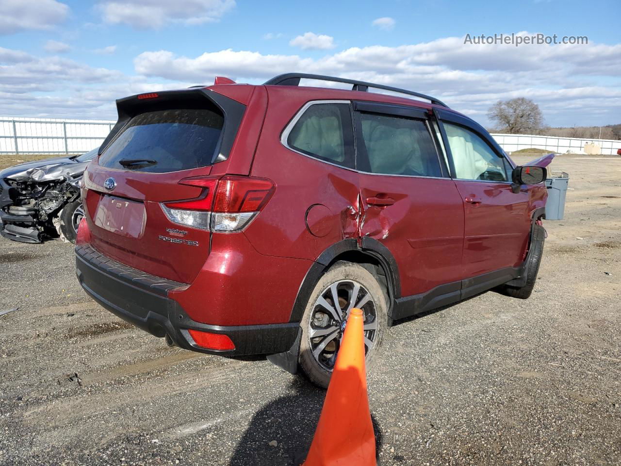 2020 Subaru Forester Limited Maroon vin: JF2SKAUC4LH491676