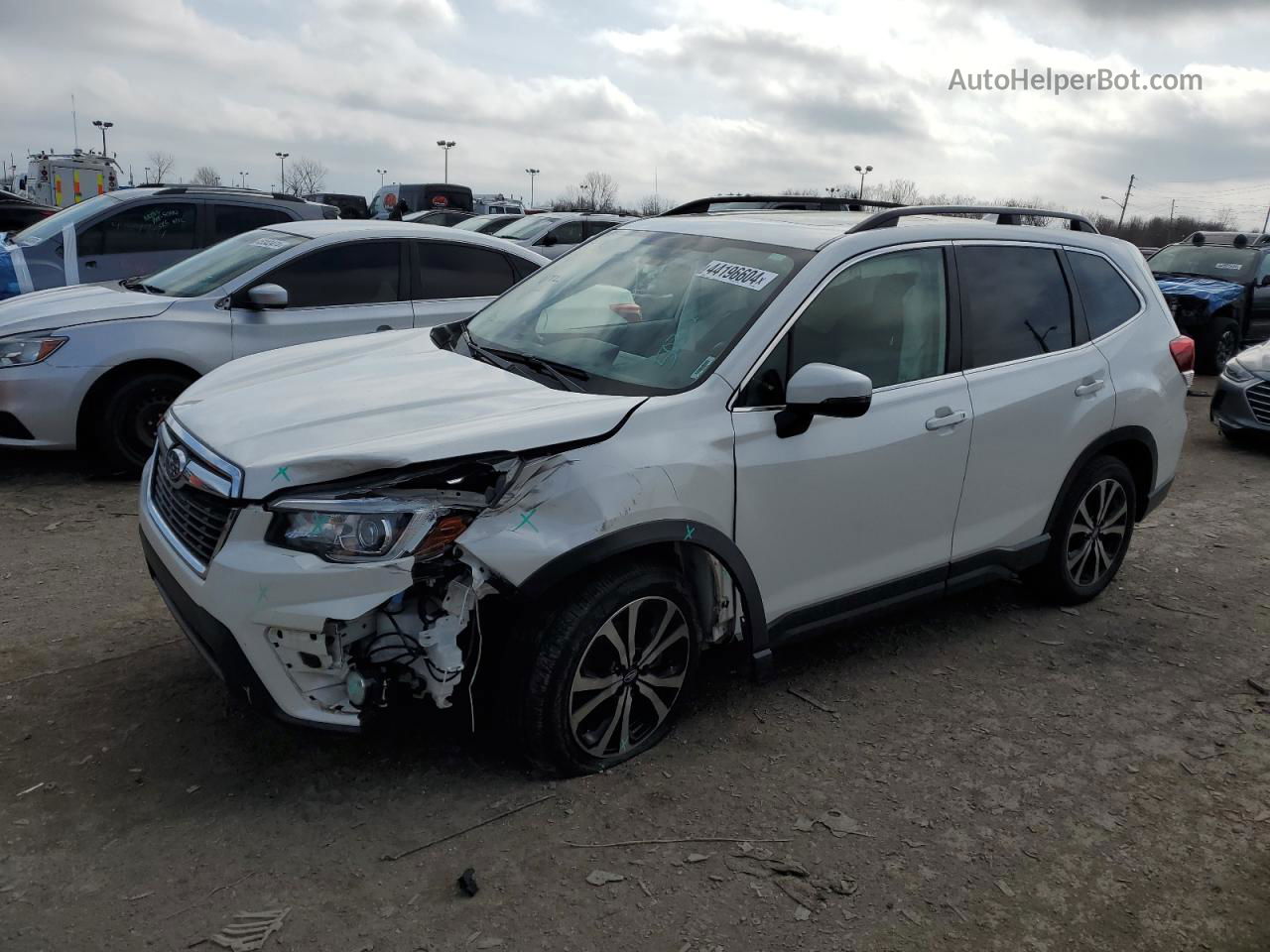 2019 Subaru Forester Limited White vin: JF2SKAUC5KH586715