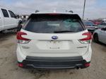 2019 Subaru Forester Limited White vin: JF2SKAUC5KH586715