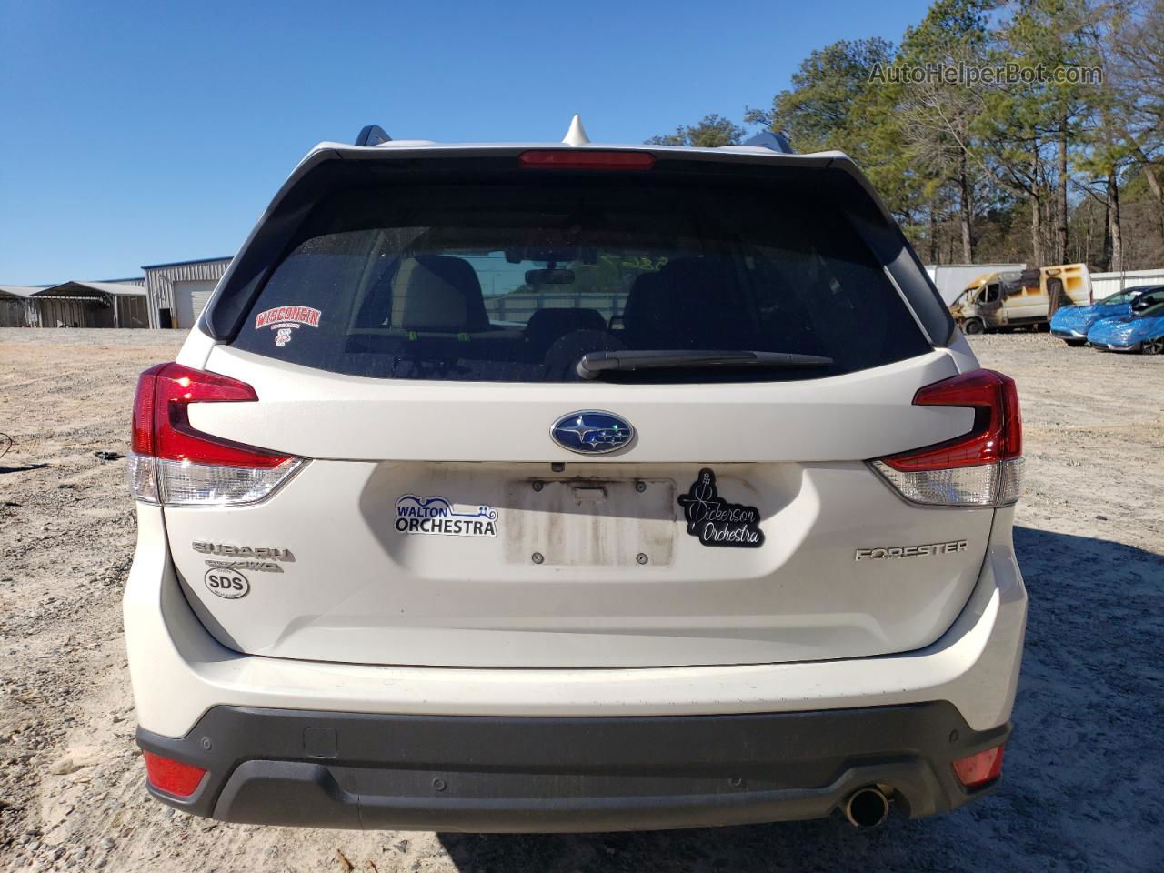 2019 Subaru Forester Limited White vin: JF2SKAUC5KH586732